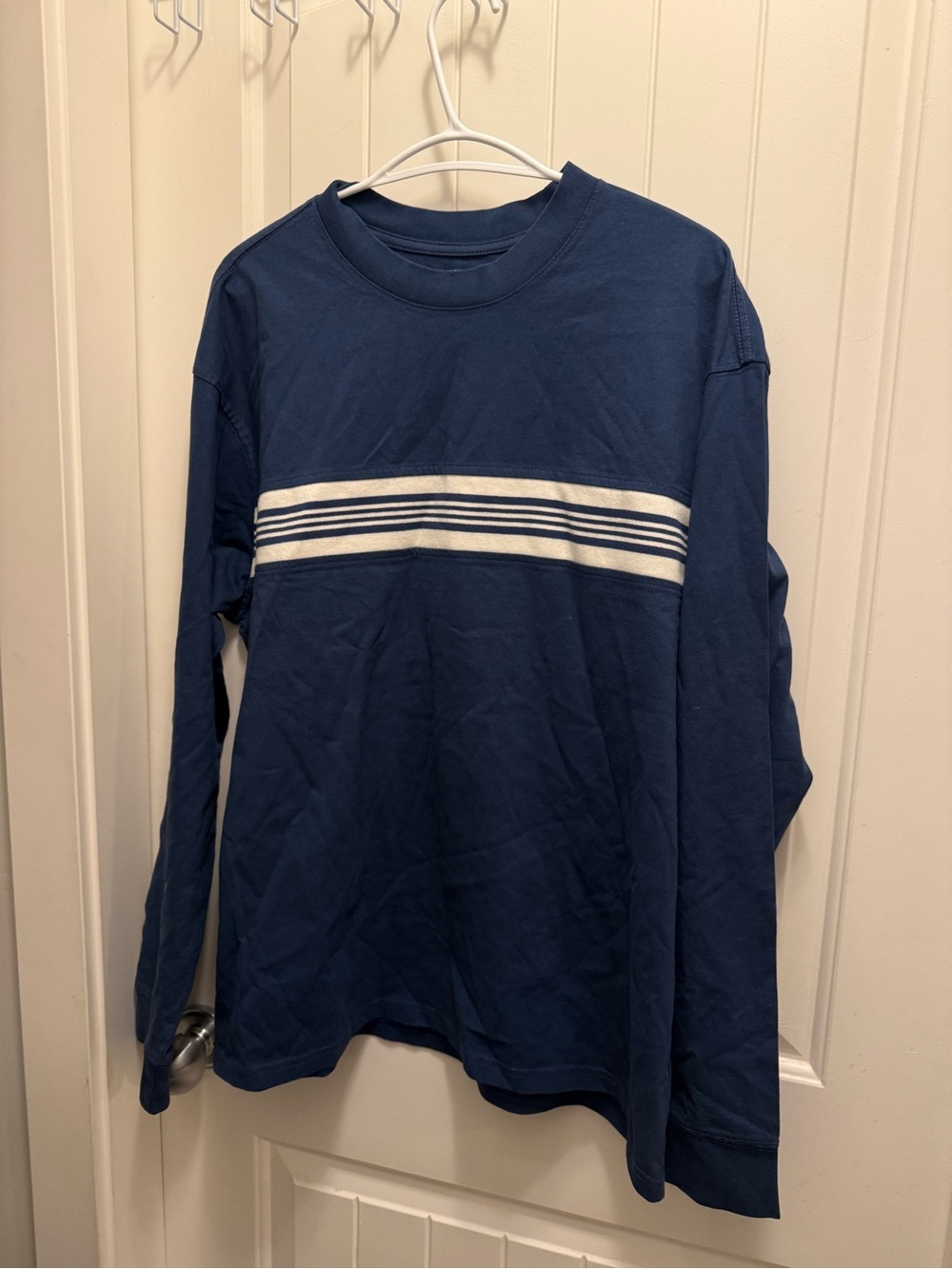 Old Navy Long-Sleeve Crew